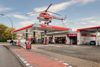 ポーランドガソリンスタンドヘリコプターオルレンorlenhelicoptergasstation